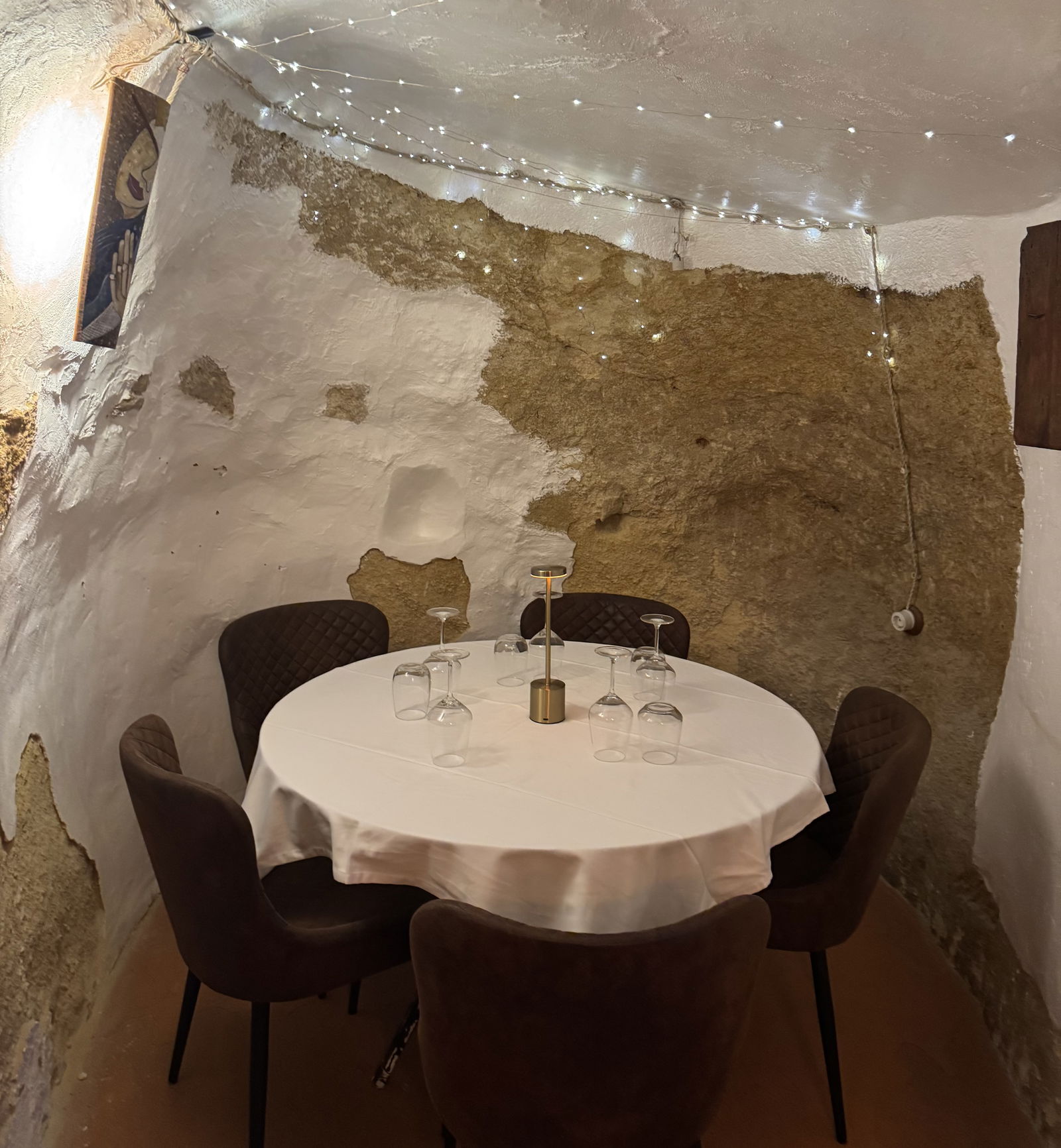 Restaurant Las Cuevas - San Miguel de Salinas