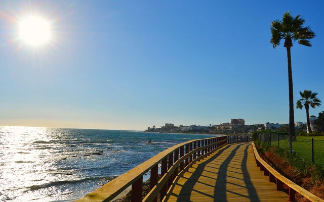 Wandelpad langs de kust