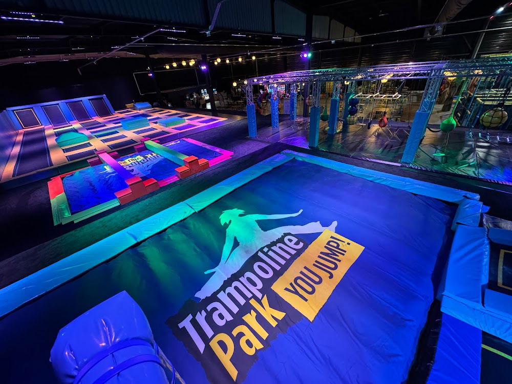 Trampoline Park You Jump Caen - 49 km