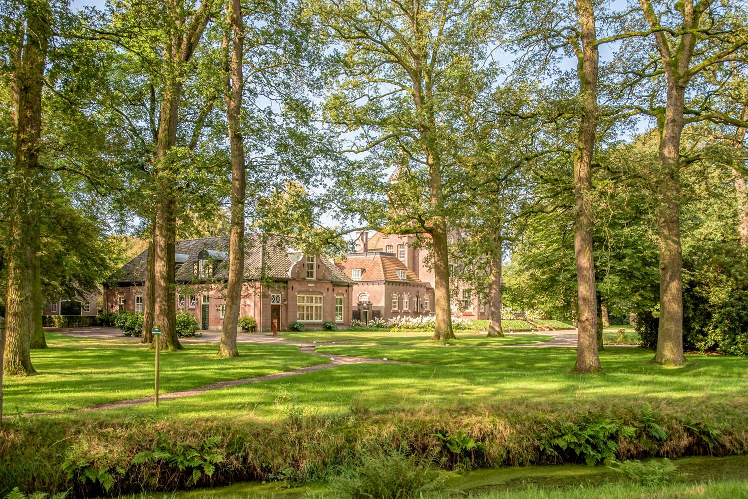 Pittoreske stadjes en dorpen. (2)